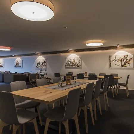 Tgantieni فندق 3*