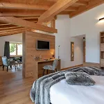 Tgantieni Hotel 3*