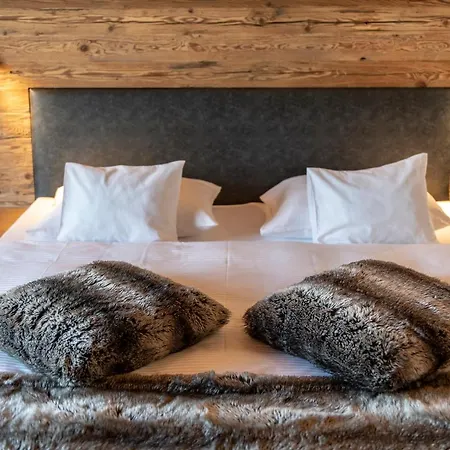 Hotel Tgantieni 3*