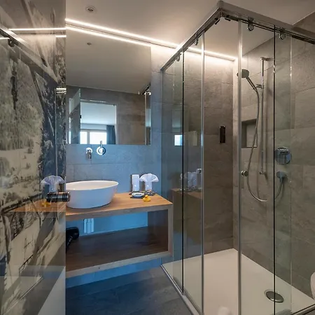 Tgantieni Hotel 3*