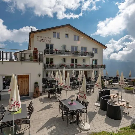 Tgantieni Hotel 3*