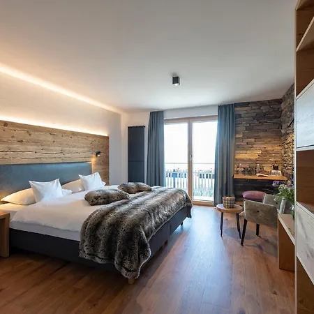 Tgantieni Hotel 3*